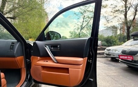 Infiniti FX I, 2005 год, 775 000 рублей, 12 фотография