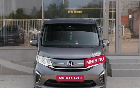 Honda Stepwgn IV, 2015 год, 1 733 000 рублей, 2 фотография