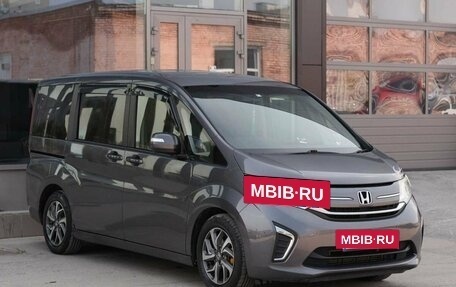 Honda Stepwgn IV, 2015 год, 1 733 000 рублей, 3 фотография