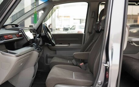 Honda Stepwgn IV, 2015 год, 1 733 000 рублей, 25 фотография