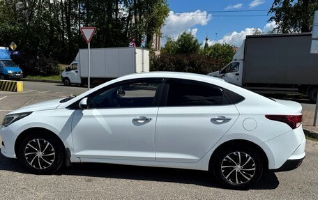 Hyundai Solaris II рестайлинг, 2020 год, 925 000 рублей, 9 фотография