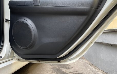 Mazda 6, 2011 год, 970 000 рублей, 11 фотография