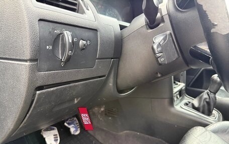 Ford Mondeo III, 2004 год, 199 999 рублей, 15 фотография