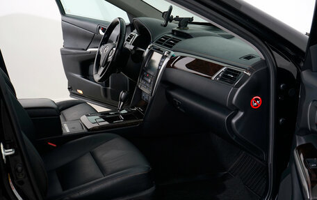 Toyota Camry, 2015 год, 2 099 000 рублей, 11 фотография