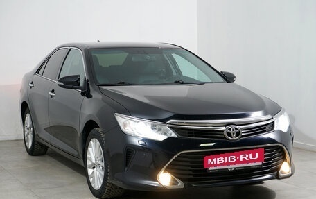 Toyota Camry, 2015 год, 2 099 000 рублей, 4 фотография