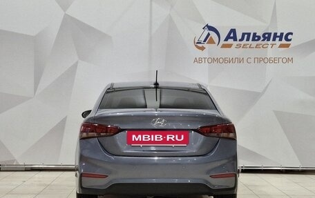 Hyundai Solaris II рестайлинг, 2019 год, 1 200 000 рублей, 4 фотография