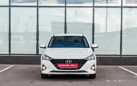 Hyundai Solaris II рестайлинг, 2020 год, 1 500 000 рублей, 3 фотография