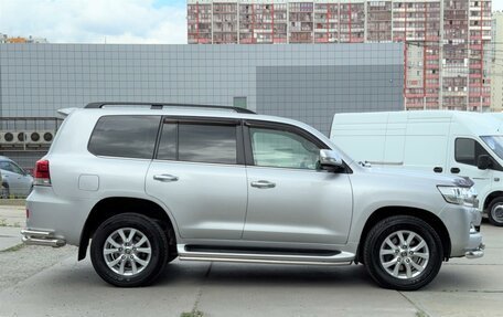 Toyota Land Cruiser 200, 2018 год, 5 500 000 рублей, 5 фотография