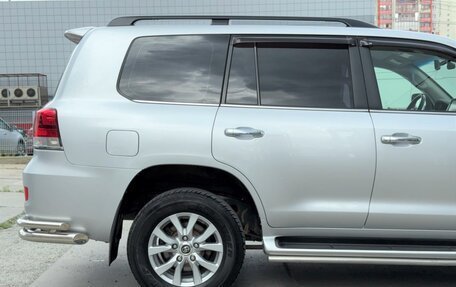 Toyota Land Cruiser 200, 2018 год, 5 500 000 рублей, 6 фотография