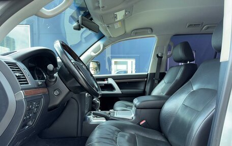 Toyota Land Cruiser 200, 2018 год, 5 500 000 рублей, 18 фотография