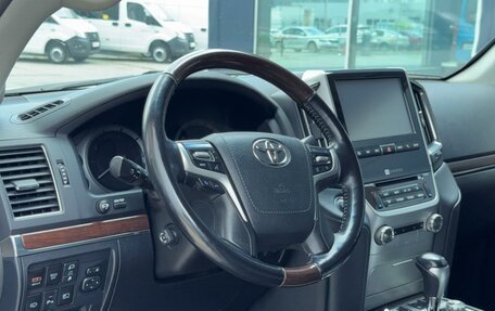 Toyota Land Cruiser 200, 2018 год, 5 500 000 рублей, 19 фотография