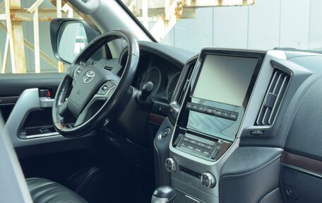 Toyota Land Cruiser 200, 2018 год, 5 500 000 рублей, 27 фотография