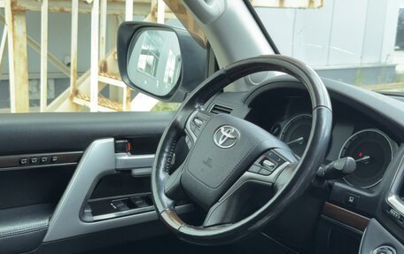 Toyota Land Cruiser 200, 2018 год, 5 500 000 рублей, 28 фотография