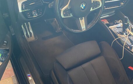 BMW 5 серия, 2018 год, 3 100 000 рублей, 6 фотография