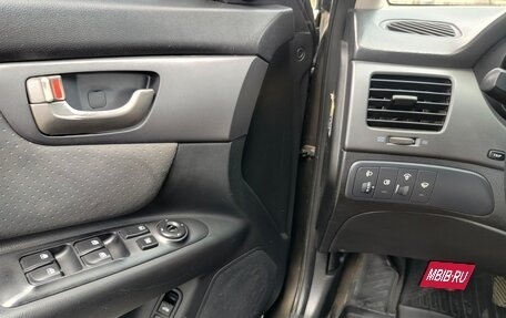 KIA Magentis II рестайлинг, 2010 год, 796 000 рублей, 24 фотография