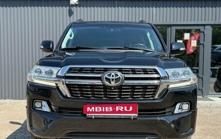 Toyota Land Cruiser 200, 2016 год, 4 350 000 рублей, 2 фотография