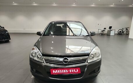 Opel Astra H, 2011 год, 649 000 рублей, 2 фотография