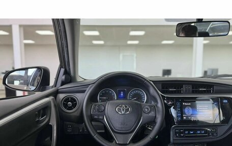 Toyota Corolla, 2017 год, 1 699 000 рублей, 13 фотография