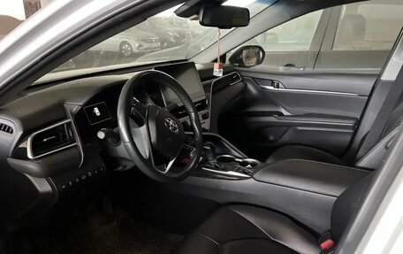 Toyota Camry, 2023 год, 3 265 000 рублей, 9 фотография