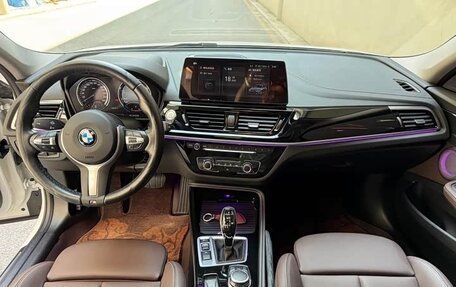 BMW 1 серия, 2023 год, 1 770 000 рублей, 6 фотография