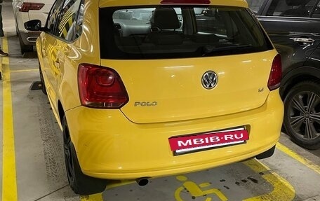 Volkswagen Polo VI (EU Market), 2009 год, 850 000 рублей, 3 фотография