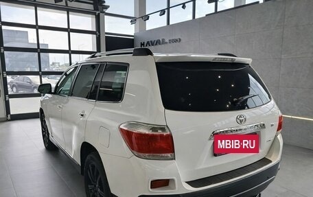 Toyota Highlander III, 2012 год, 1 499 000 рублей, 6 фотография