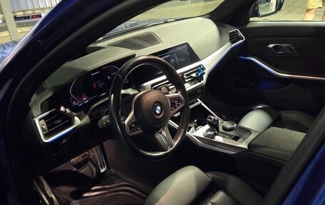 BMW 3 серия, 2019 год, 4 300 000 рублей, 3 фотография