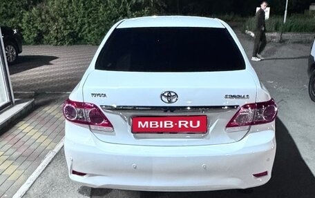 Toyota Corolla, 2011 год, 999 999 рублей, 2 фотография