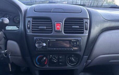 Nissan Almera, 2002 год, 150 000 рублей, 7 фотография