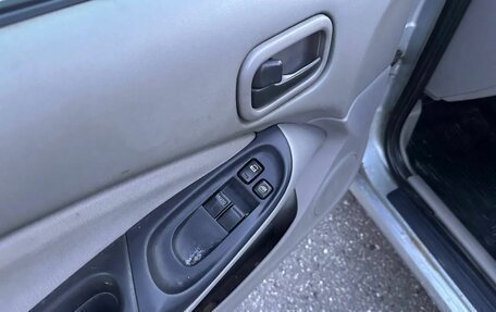 Nissan Almera, 2002 год, 150 000 рублей, 9 фотография
