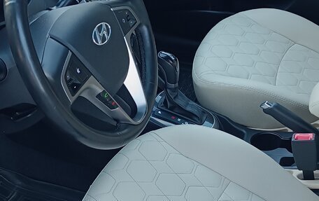 Hyundai Solaris II рестайлинг, 2016 год, 1 325 000 рублей, 16 фотография