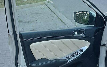 Hyundai Solaris II рестайлинг, 2016 год, 1 325 000 рублей, 13 фотография