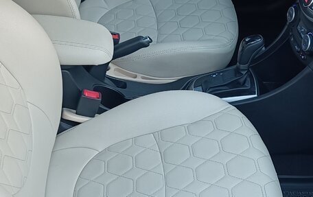 Hyundai Solaris II рестайлинг, 2016 год, 1 325 000 рублей, 19 фотография