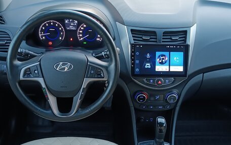Hyundai Solaris II рестайлинг, 2016 год, 1 325 000 рублей, 23 фотография