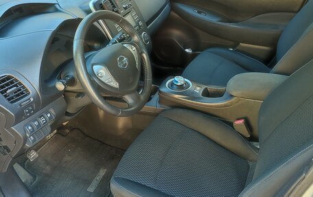 Nissan Leaf I, 2015 год, 1 350 000 рублей, 7 фотография