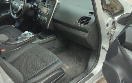 Nissan Leaf I, 2015 год, 1 350 000 рублей, 8 фотография