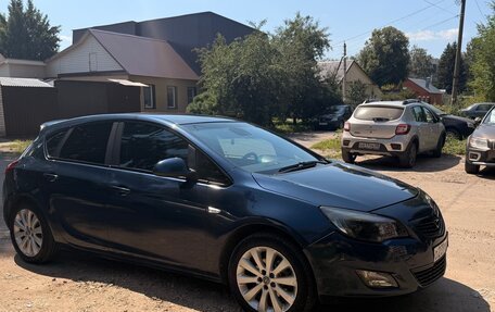 Opel Astra J, 2010 год, 635 000 рублей, 15 фотография