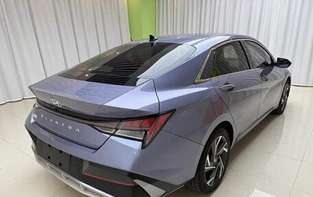 Hyundai Elantra, 2023 год, 1 770 000 рублей, 2 фотография