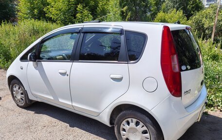 Mitsubishi Colt VI рестайлинг, 2003 год, 350 000 рублей, 4 фотография