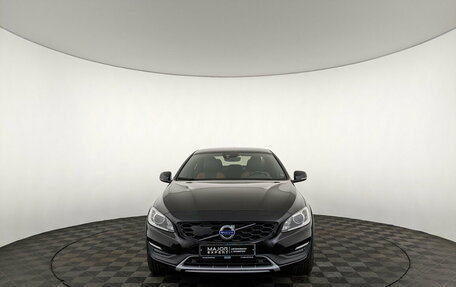 Volvo S60 Cross Country, 2018 год, 2 500 000 рублей, 2 фотография