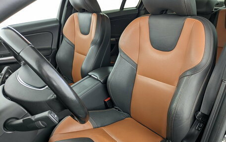 Volvo S60 Cross Country, 2018 год, 2 500 000 рублей, 21 фотография