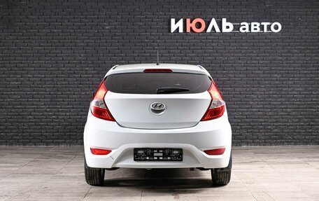 Hyundai Solaris II рестайлинг, 2013 год, 550 000 рублей, 5 фотография