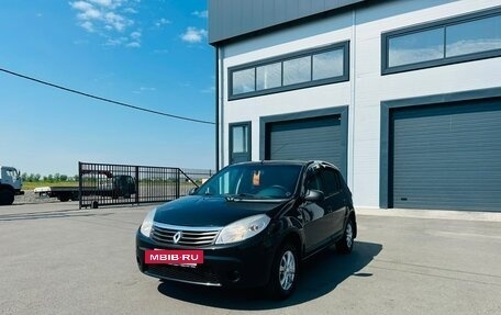 Renault Sandero I, 2013 год, 549 999 рублей, 2 фотография