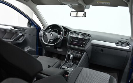 Volkswagen Tiguan II, 2020 год, 1 975 000 рублей, 5 фотография
