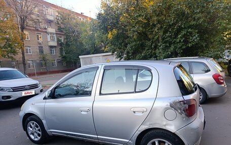 Toyota Vitz, 2000 год, 200 000 рублей, 3 фотография