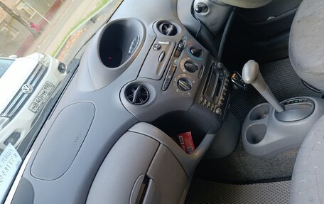 Toyota Vitz, 2000 год, 200 000 рублей, 6 фотография