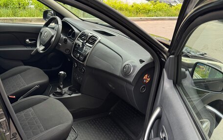 Renault Sandero II рестайлинг, 2017 год, 1 250 000 рублей, 27 фотография