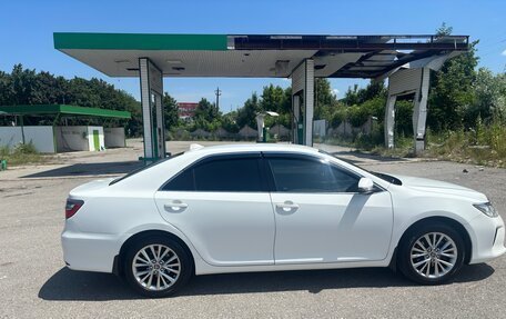 Toyota Camry, 2016 год, 2 000 000 рублей, 4 фотография