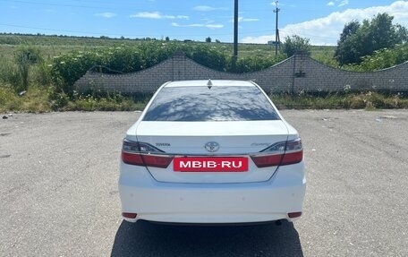 Toyota Camry, 2016 год, 2 000 000 рублей, 3 фотография