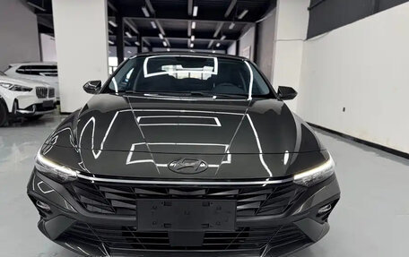Hyundai Elantra, 2023 год, 1 880 000 рублей, 5 фотография